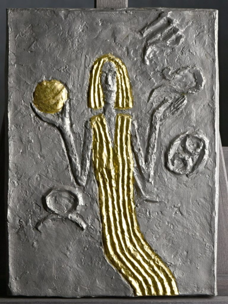 Velmi atraktivní střední cínový reliéf Astrologie z roku 1997 patří k nádherným dílům Olbrama Zoubka s hvězdnou tématikou.