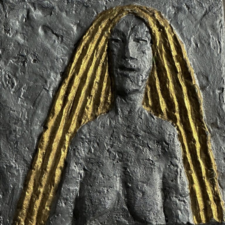 Reliéf.
